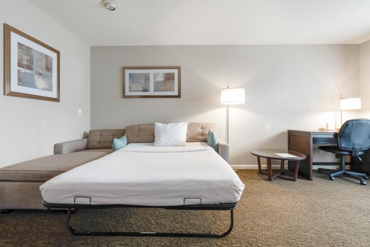 Chase Suites Brea-Fullerton - North Orange County Extérieur photo