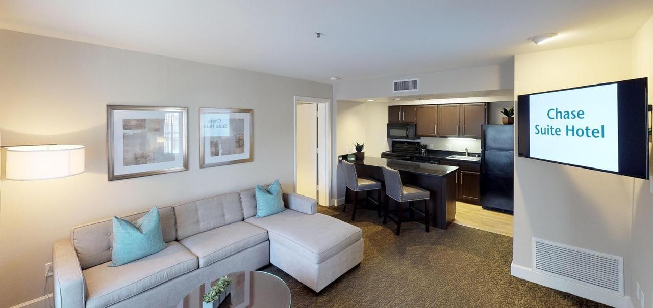 Chase Suites Brea-Fullerton - North Orange County Chambre photo