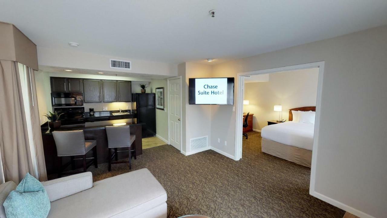 Chase Suites Brea-Fullerton - North Orange County Extérieur photo