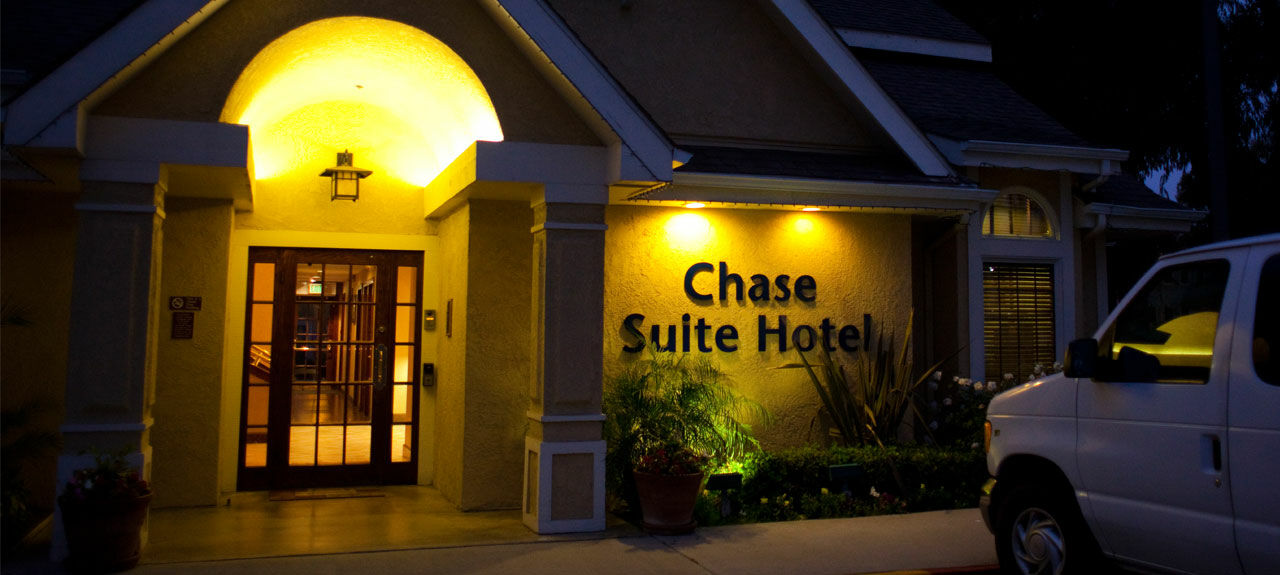 Chase Suites Brea-Fullerton - North Orange County Extérieur photo